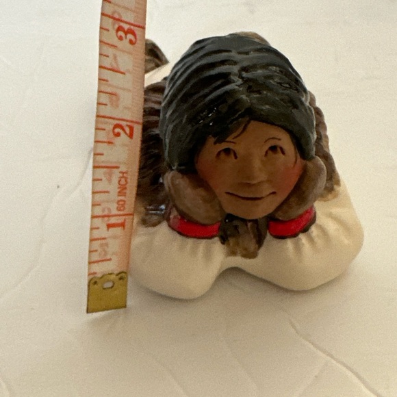 1972 C. Alan Johnson Alaskan "Emma" T 445 Figurine - Picture 7 of 9